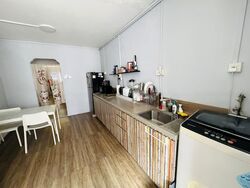 Blk 417 Bukit Batok West Avenue 4 (Bukit Batok), HDB 3 Rooms #459503261